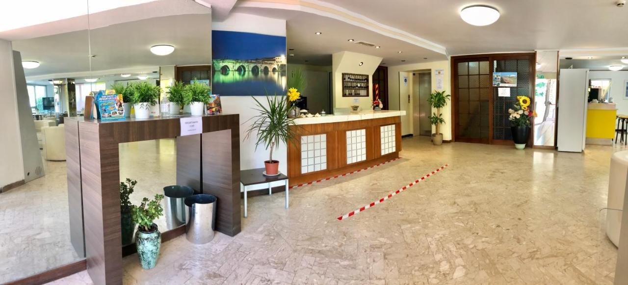 Hotel Naica Rimini Luaran gambar