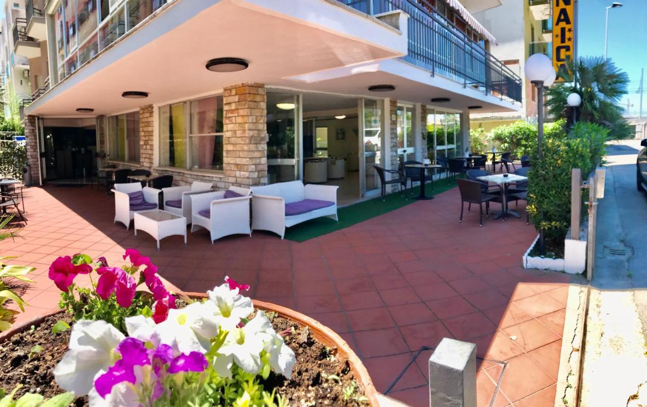 Hotel Naica Rimini Luaran gambar