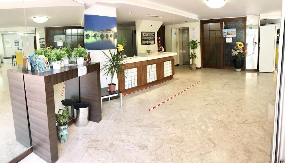 Hotel Naica Rimini Luaran gambar